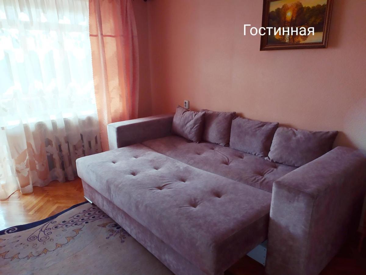 Apartment On Oktyabrskaya 105 Μπομπρούισκ Εξωτερικό φωτογραφία